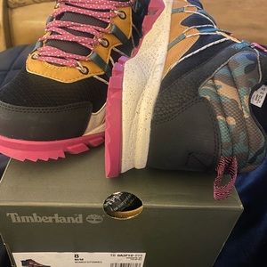 TIMBERLAND Garrison trail waterproof mid hiker Black mesh with Camo  8M